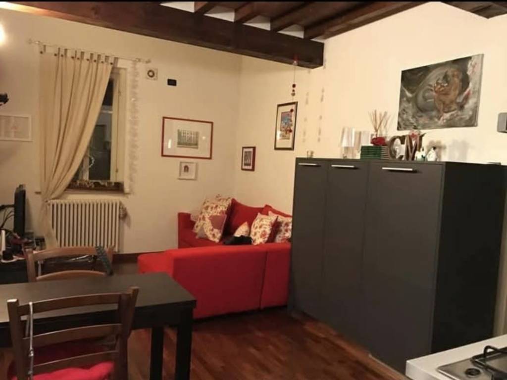 appartamento in affitto a Parma in zona Centro Storico