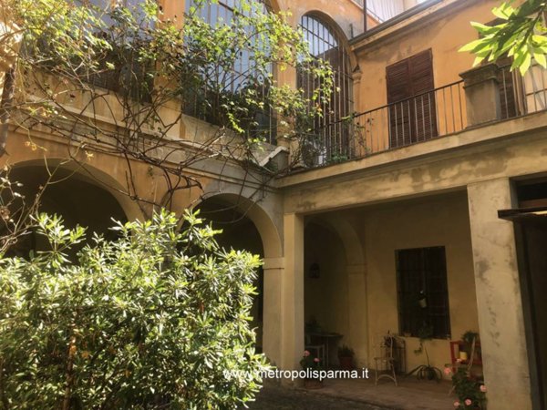 appartamento in affitto a Parma in zona Centro Storico