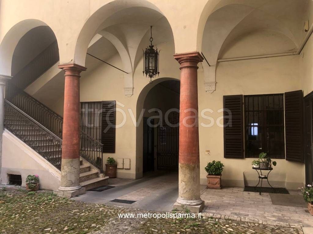 appartamento in affitto a Parma in zona Centro Storico
