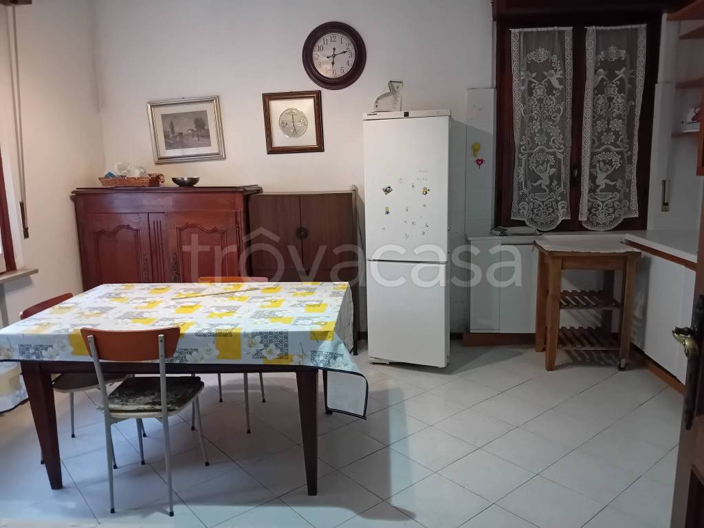 appartamento in affitto a Parma in zona Montanara