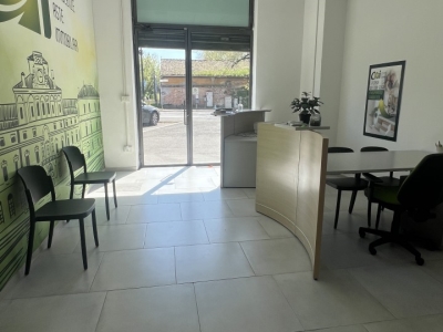 negozio in affitto a Parma in zona Pablo