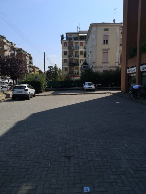 ufficio in affitto a Parma in zona Cittadella