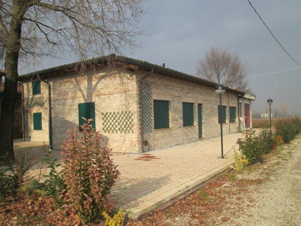 appartamento in affitto a Parma in zona Vicofertile
