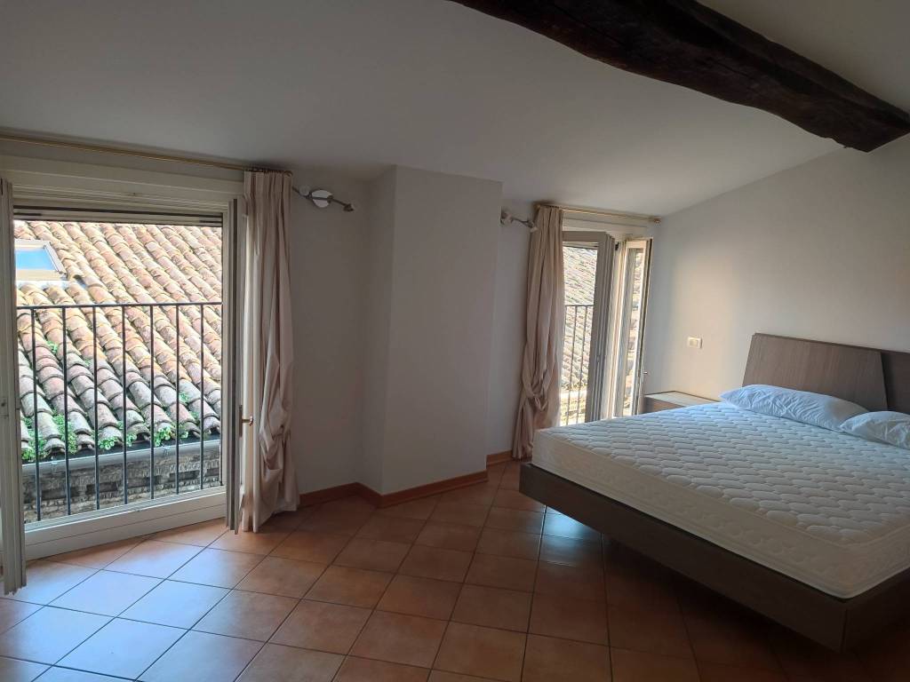 appartamento in affitto a Parma in zona Centro Storico