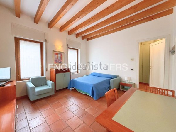 appartamento in affitto a Parma in zona Centro Storico