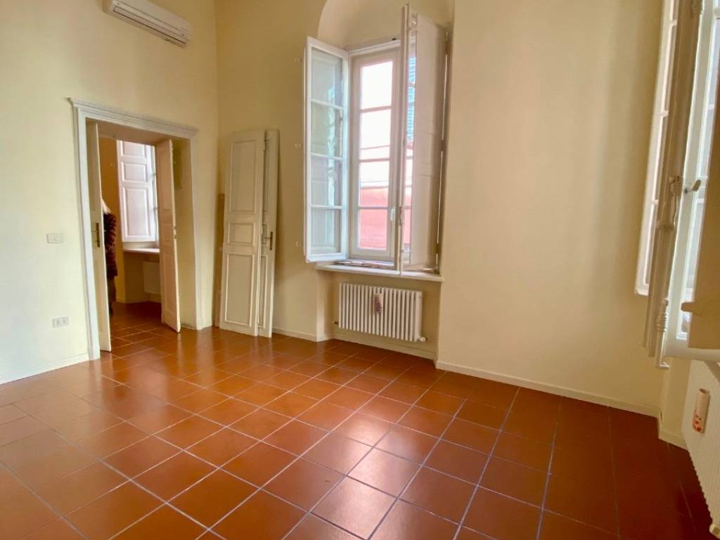 appartamento in affitto a Parma in zona Centro Storico