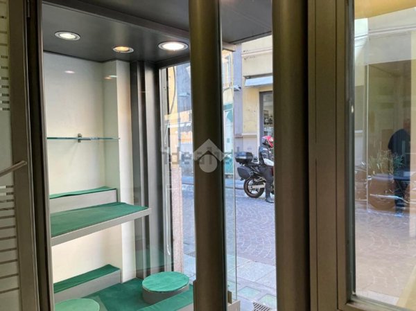 negozio in affitto a Parma in zona Centro Storico