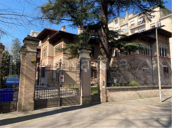 appartamento in affitto a Parma in zona Cittadella