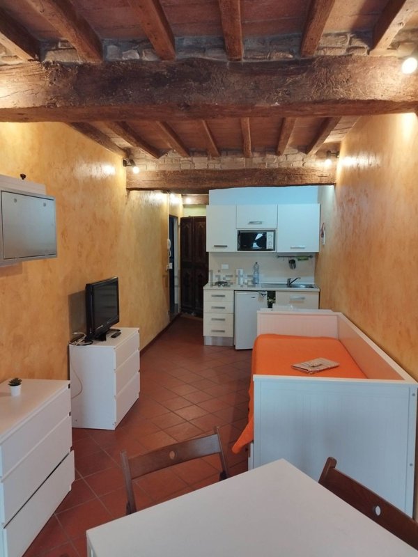 appartamento in affitto a Parma in zona Centro Storico