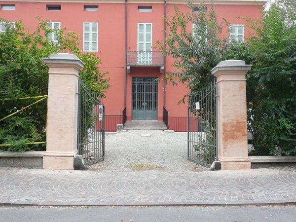 appartamento in affitto a Parma in zona Cittadella