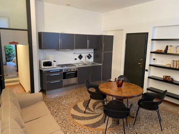 appartamento in affitto a Parma in zona Centro Storico