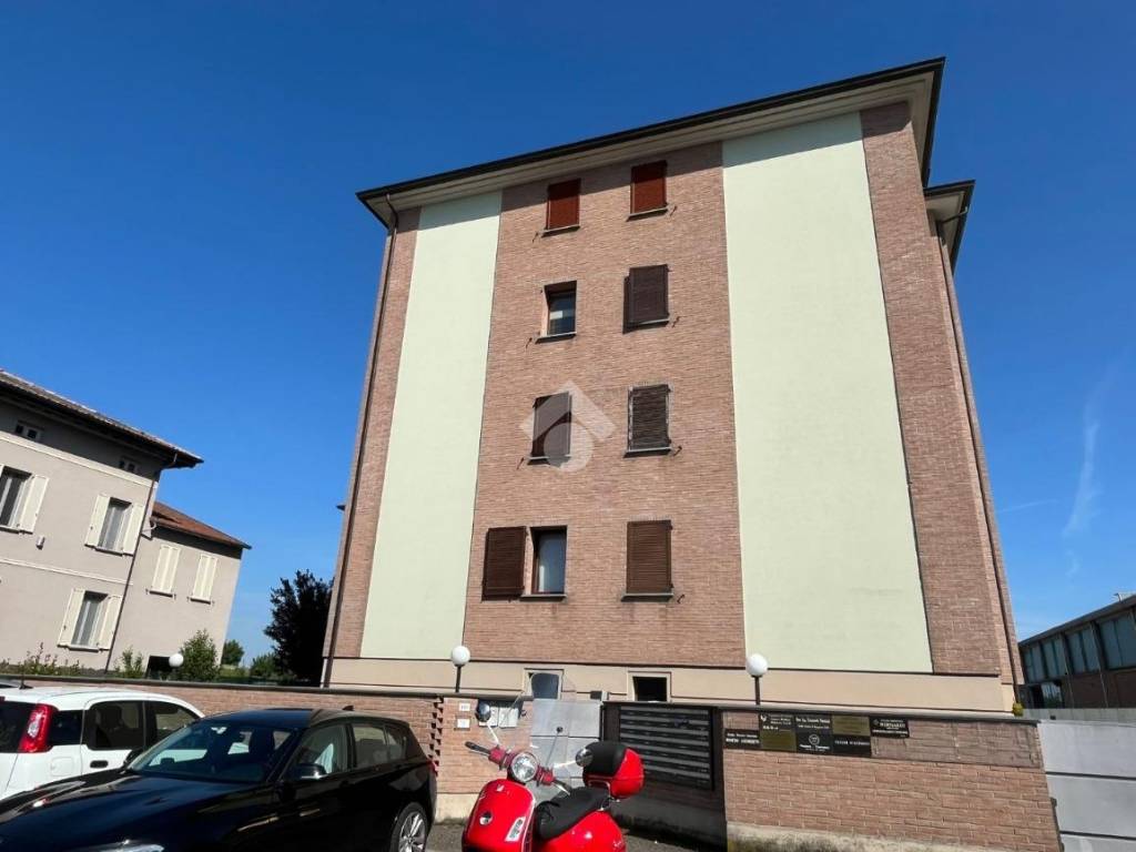 ufficio in affitto a Parma in zona Cittadella