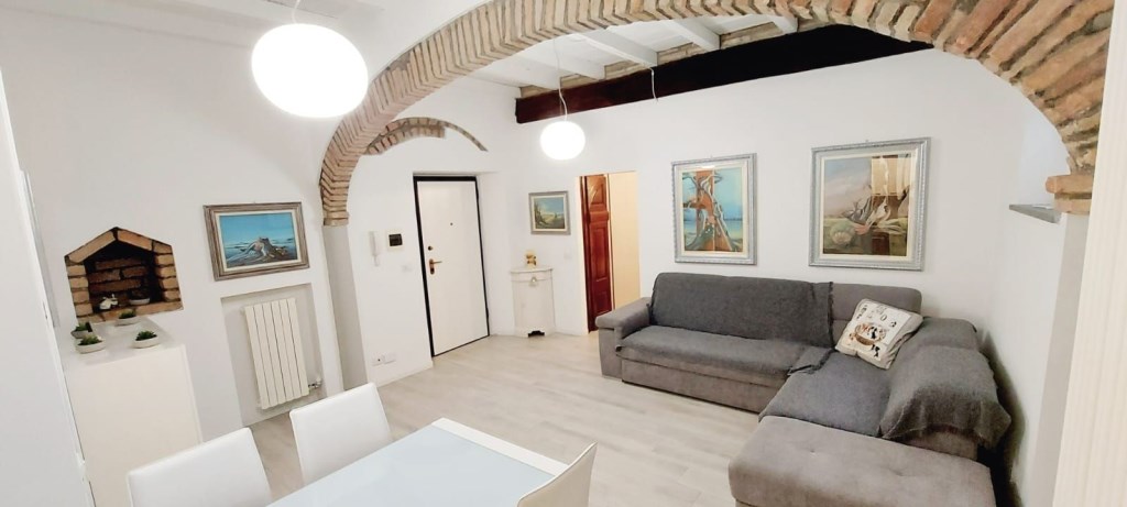appartamento in affitto a Parma in zona Centro Storico