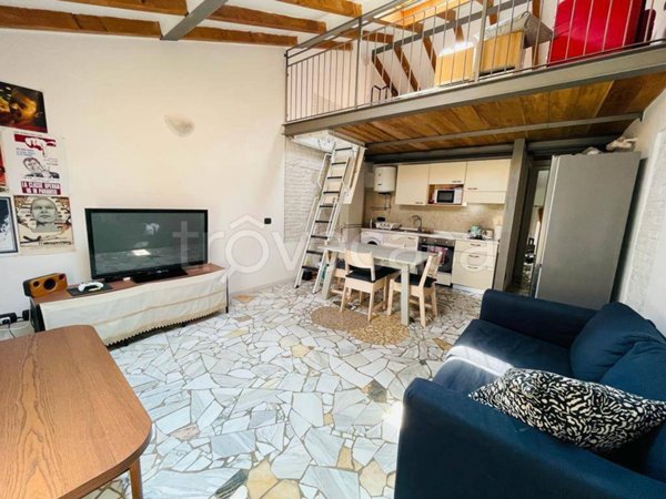 appartamento in affitto a Parma in zona Oltretorrente
