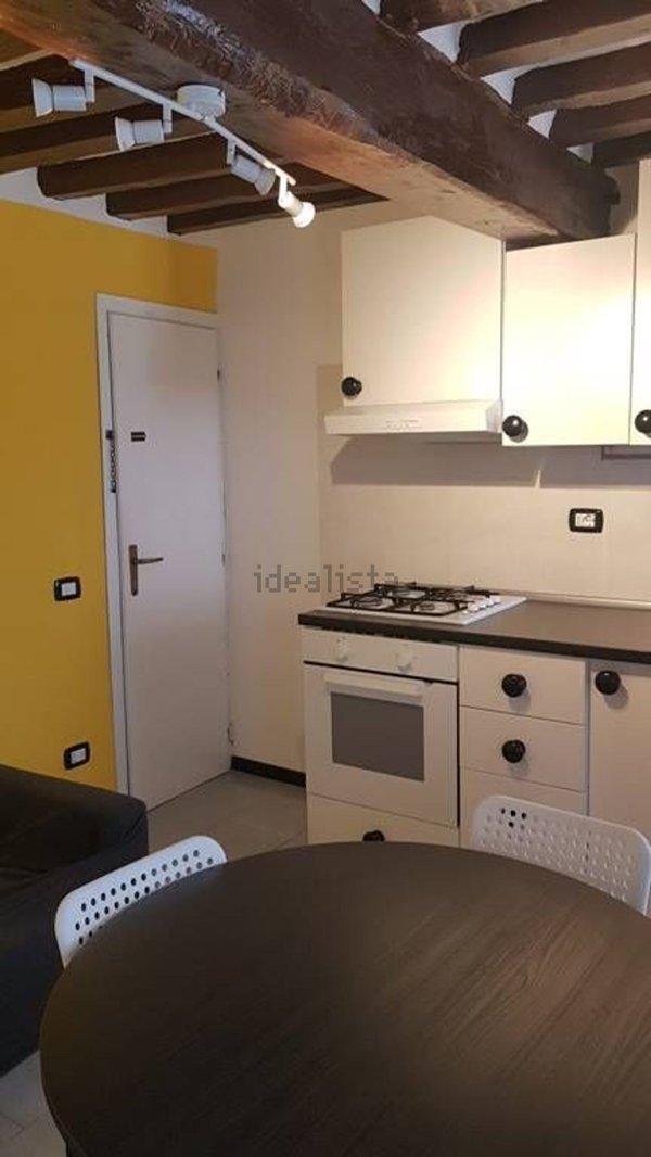 appartamento in affitto a Parma in zona Centro Storico