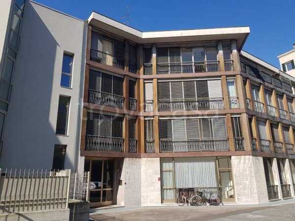 appartamento in affitto a Parma in zona Centro Storico