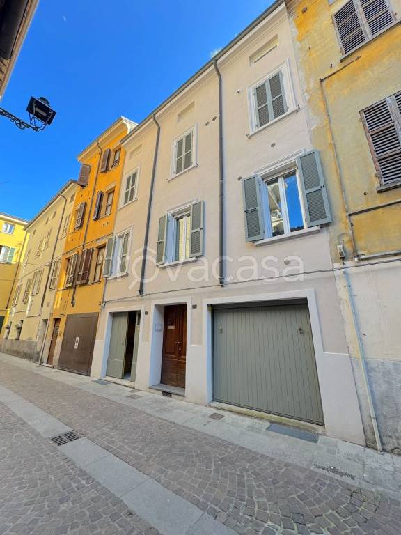 appartamento in affitto a Parma in zona Centro Storico