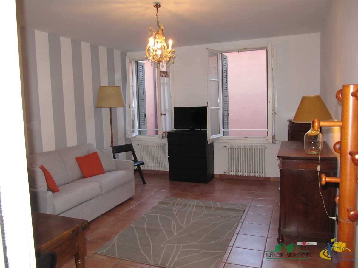 appartamento in affitto a Parma in zona Centro Storico