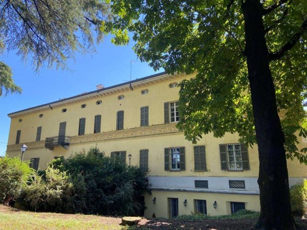 appartamento in affitto a Parma in zona Carignano