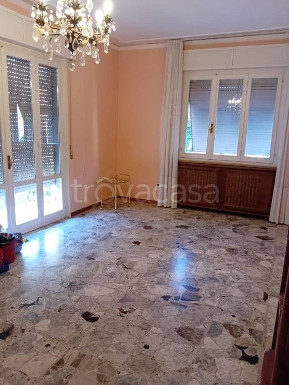 appartamento in affitto a Parma in zona Montanara