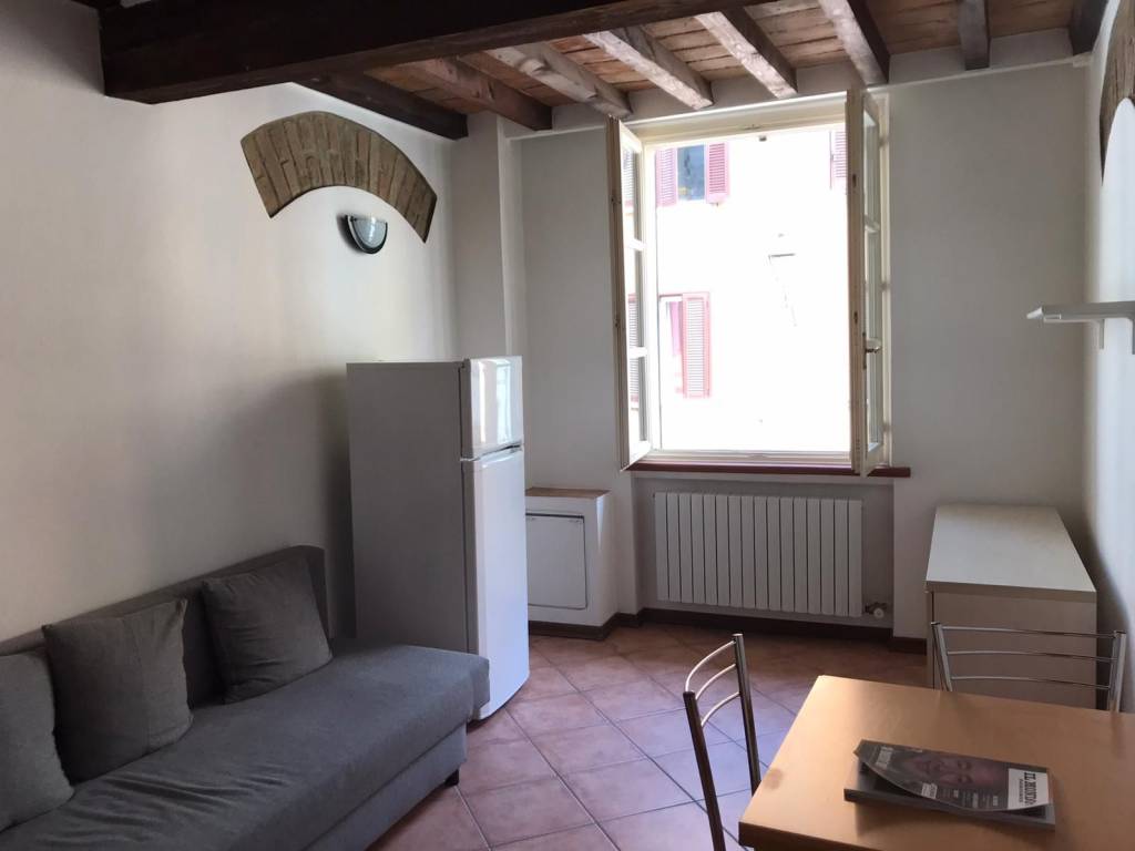 appartamento in affitto a Parma in zona Centro Storico