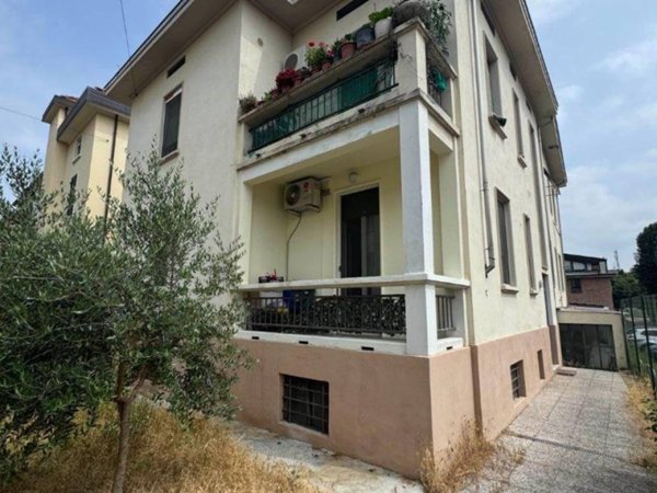 appartamento in affitto a Parma in zona Centro Storico