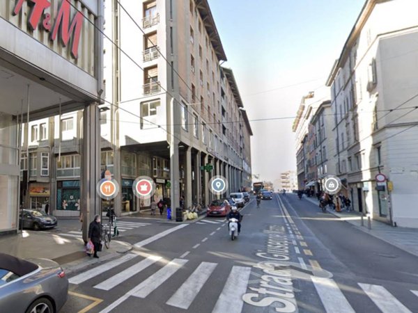 negozio in affitto a Parma