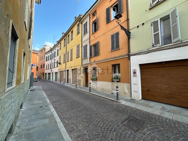 appartamento in affitto a Parma in zona Centro Storico