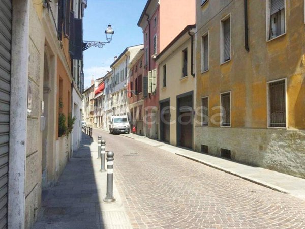 appartamento in affitto a Parma in zona Centro Storico