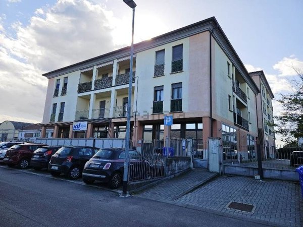 ufficio in affitto a Parma in zona Crocetta
