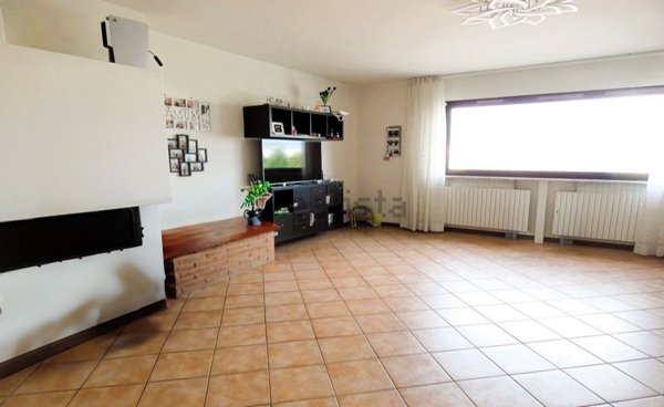 appartamento in affitto a Parma in zona Crocetta