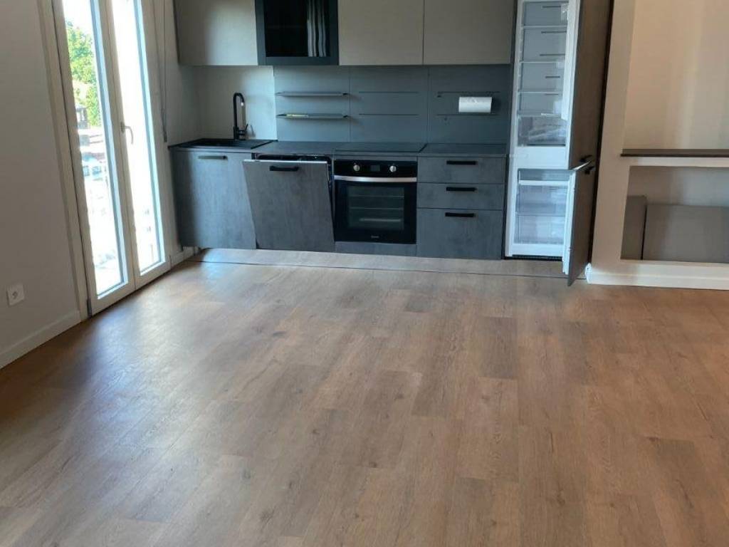 appartamento in affitto a Parma in zona Cittadella