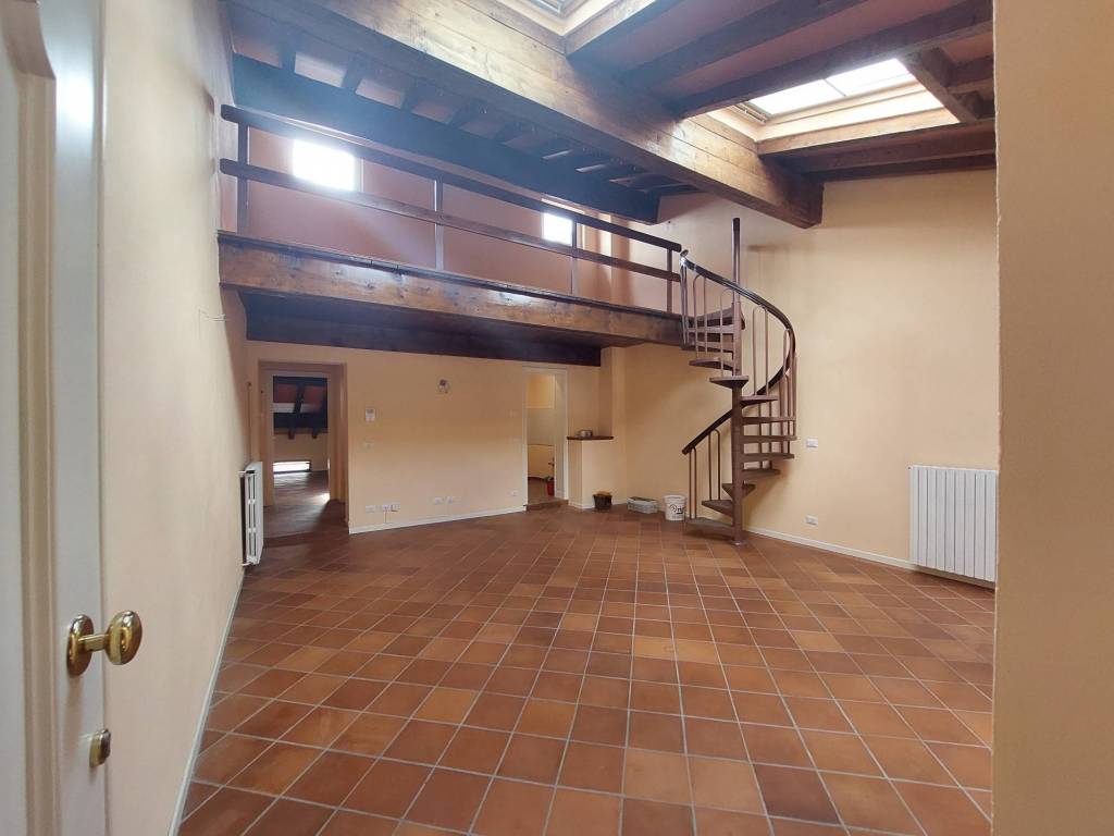 appartamento in affitto a Parma in zona Centro Storico