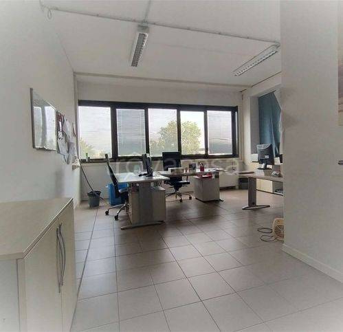 ufficio in affitto a Parma in zona Pablo