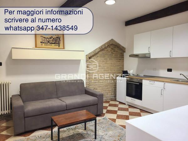 appartamento in affitto a Parma in zona Oltretorrente