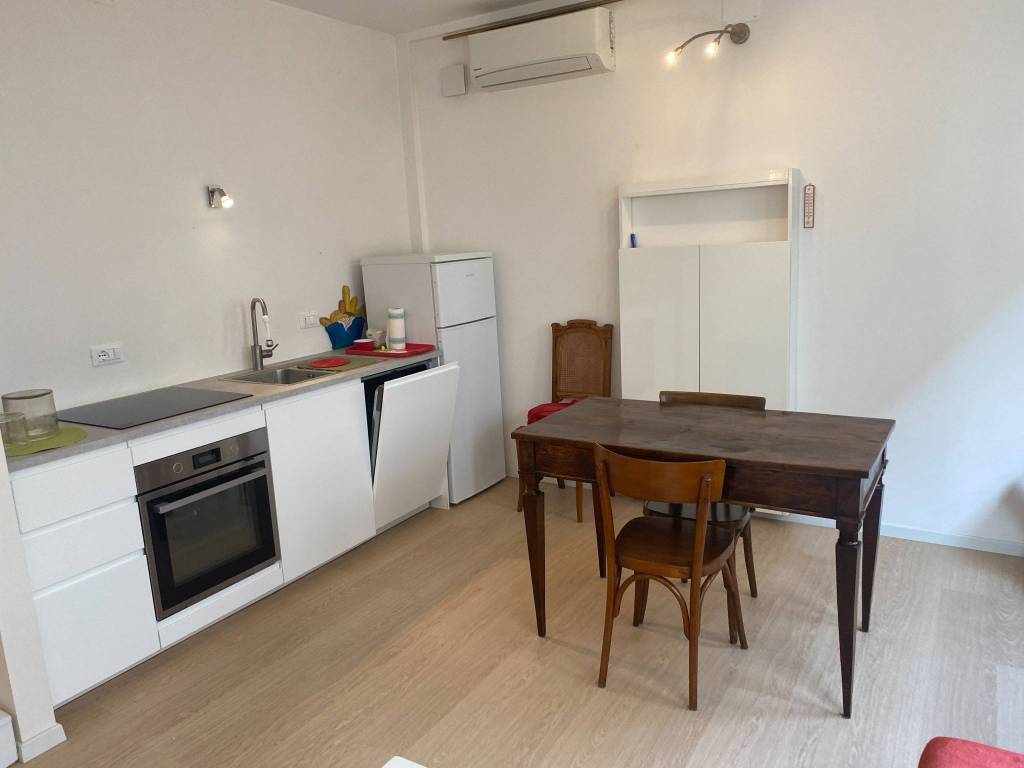 appartamento in affitto a Parma in zona Centro Storico