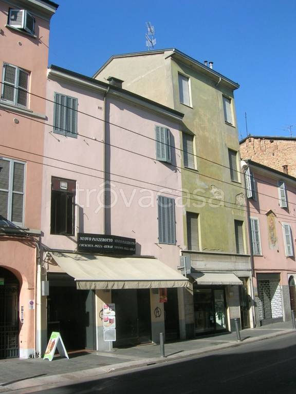 appartamento in affitto a Parma in zona Centro Storico