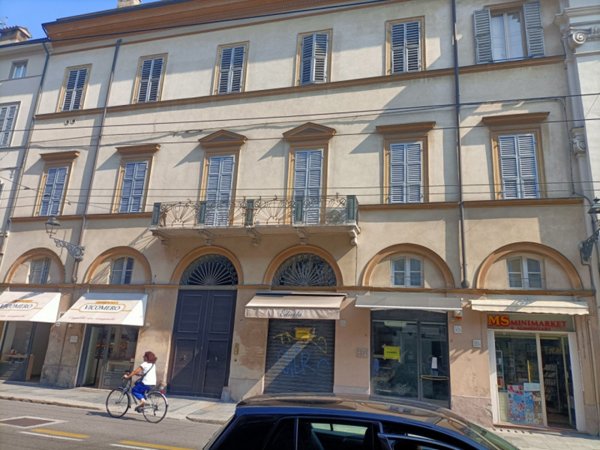 appartamento in affitto a Parma in zona Centro Storico