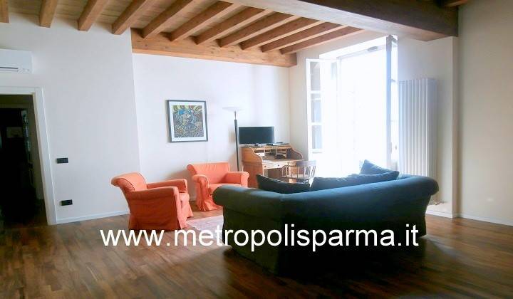 appartamento in affitto a Parma in zona Centro Storico