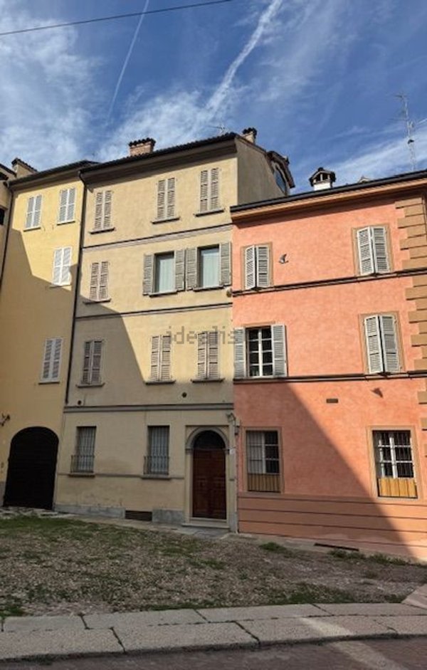 appartamento in affitto a Parma in zona Centro Storico