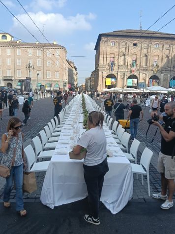 camera singola in affitto a Parma in zona Centro Storico