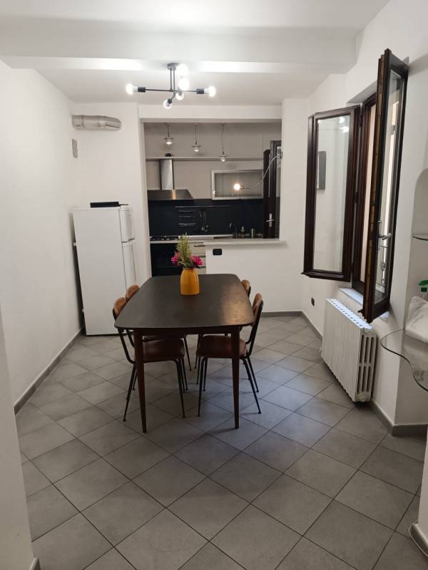 appartamento in affitto a Parma in zona Centro Storico