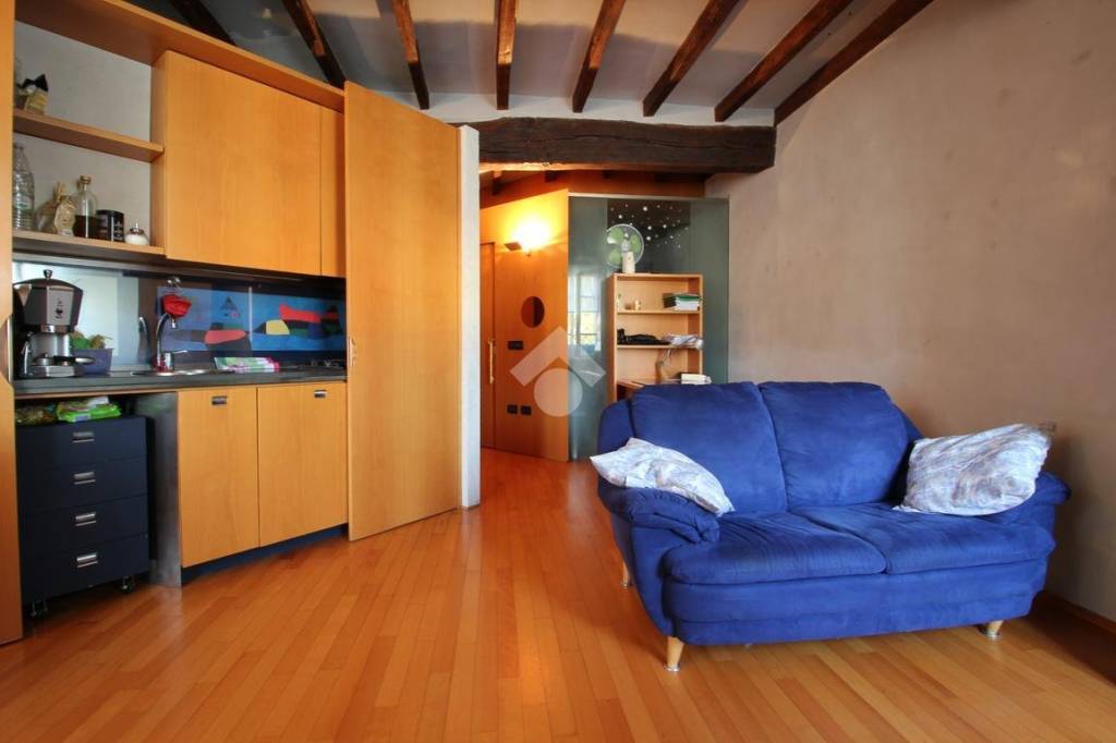 appartamento in affitto a Parma in zona Centro Storico