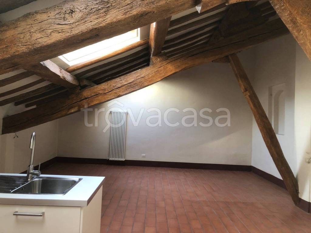 appartamento in affitto a Parma in zona Centro Storico