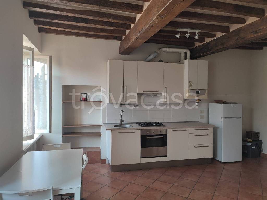 appartamento in affitto a Parma in zona Centro Storico