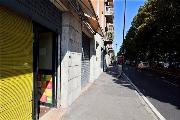 negozio in affitto a Parma in zona Pablo
