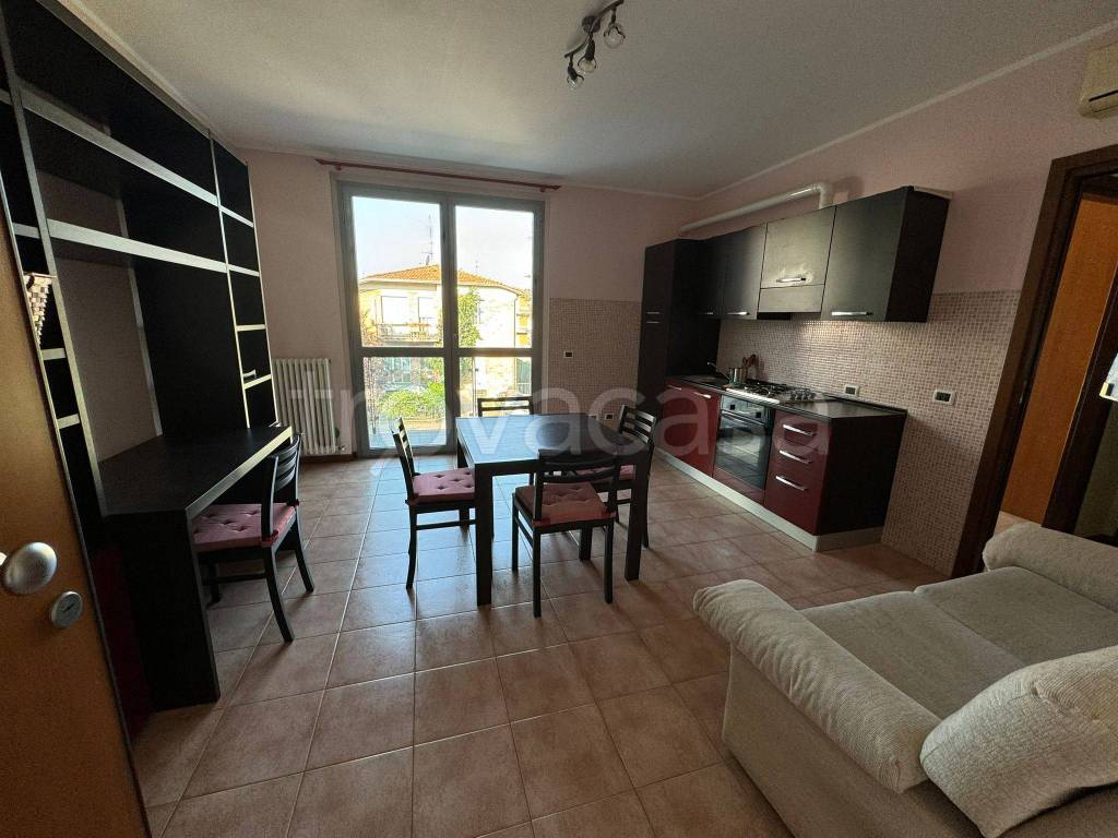 appartamento in affitto a Parma in zona Montanara