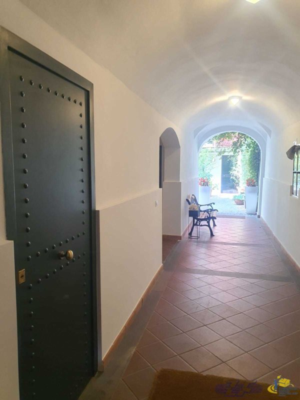 ufficio in affitto a Parma in zona Oltretorrente