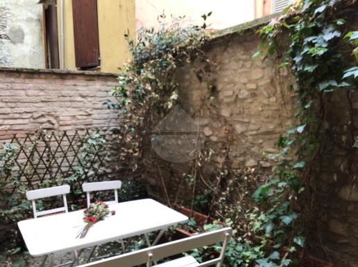 appartamento in affitto a Parma in zona Oltretorrente
