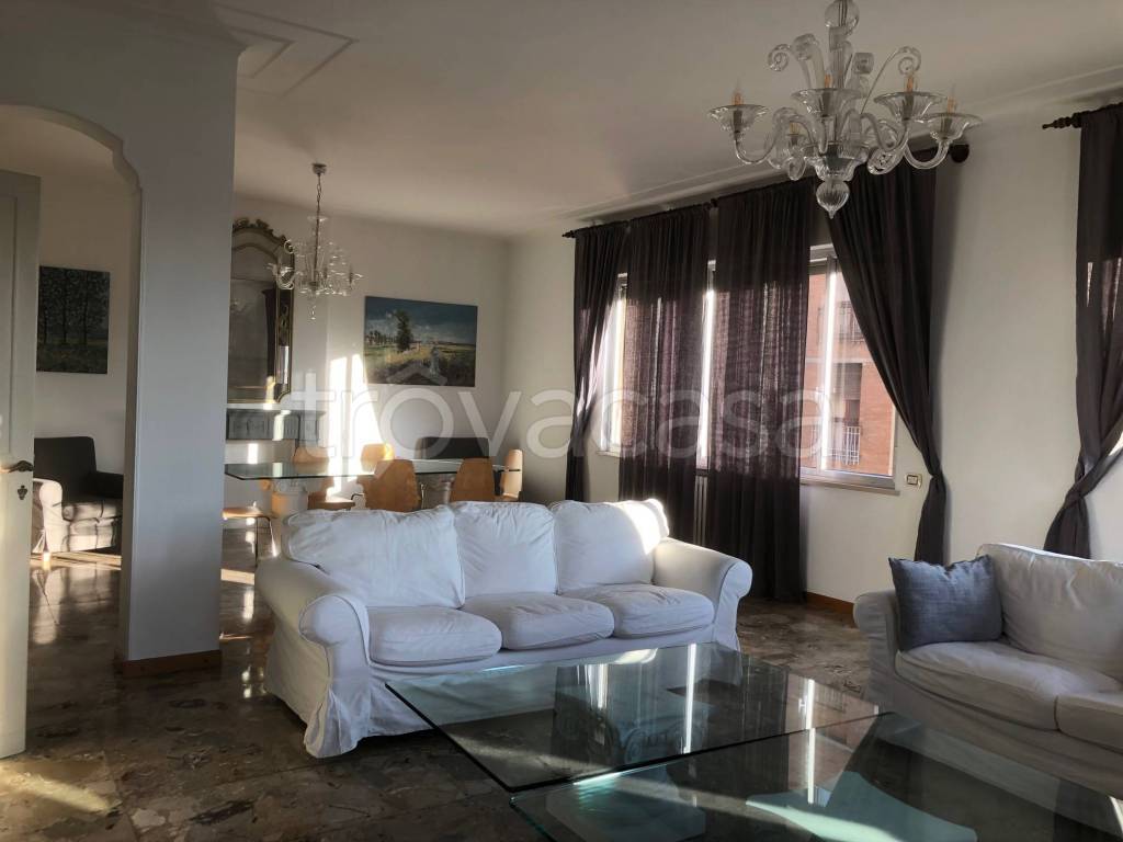 appartamento in affitto a Parma in zona Centro Storico